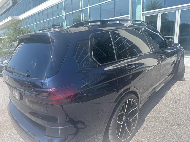 Photo of 2022 Carbon Black Metallic BMW X7
