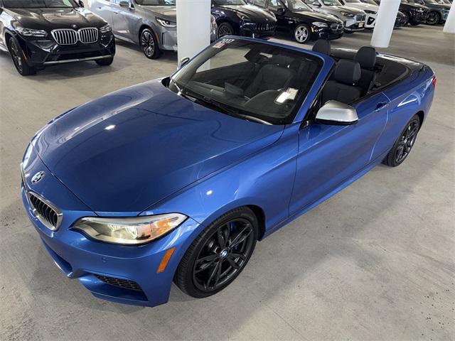 Photo of 2017 Estoril Blue Metallic BMW M240