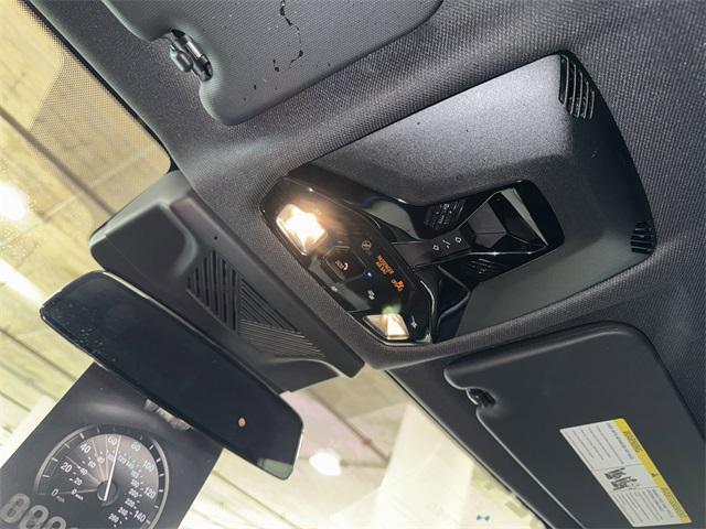 Photo of 2024 Utah Orange Metallic BMW X1