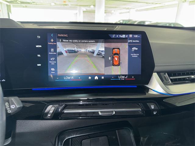 Photo of 2024 Utah Orange Metallic BMW X1