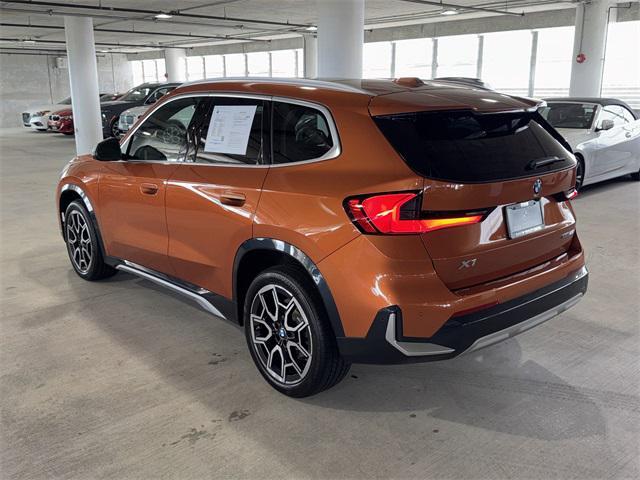 Photo of 2024 Utah Orange Metallic BMW X1
