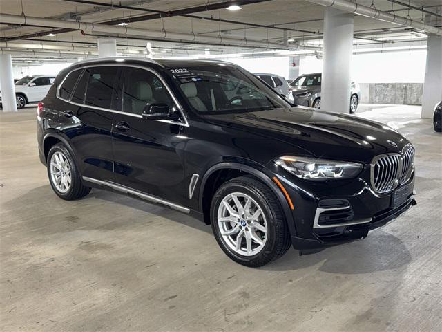 Photo of 2022 Jet Black BMW X5