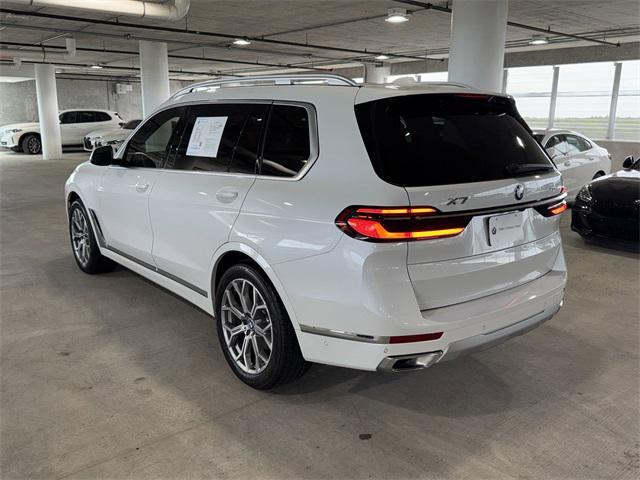 Photo of 2024 White Metallic BMW X7