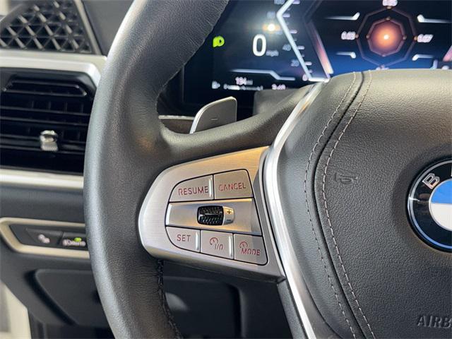 Photo of 2024 White Metallic BMW X7