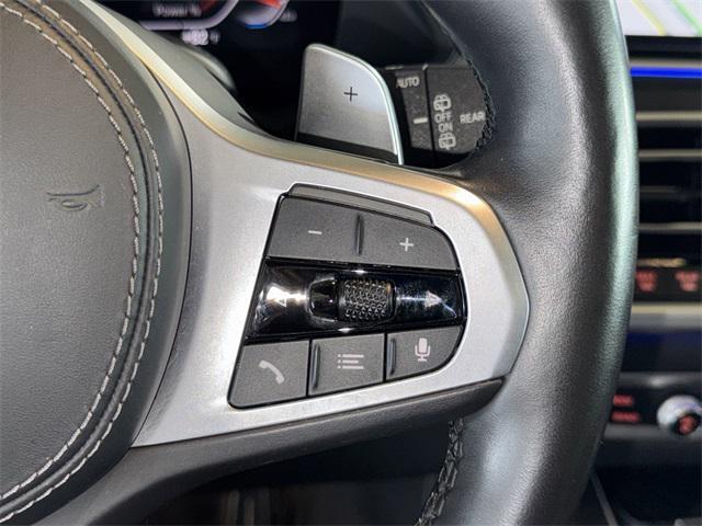 Photo of 2022 Alpine White BMW X7