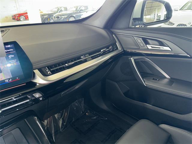 Photo of 2024 Phytonic Blue Metallic BMW X1