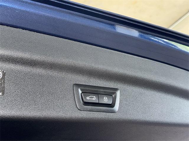 Photo of 2024 Phytonic Blue Metallic BMW X1
