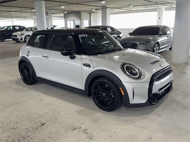 2023 MINI Hardtop