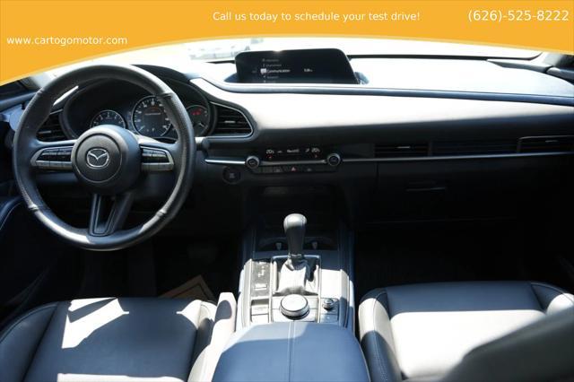 Photo of 2020 White Mazda CX-30