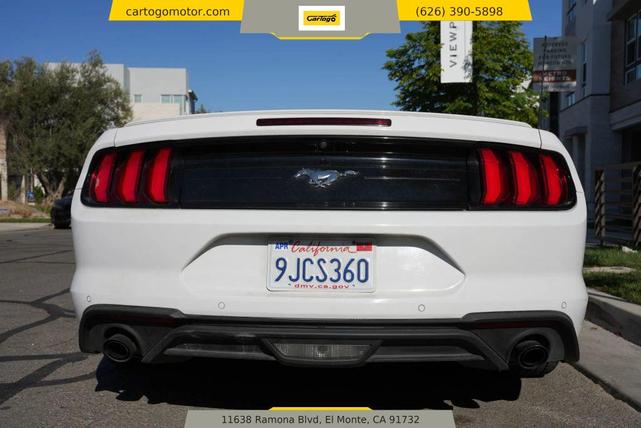 Photo of 2021 White Ford Mustang