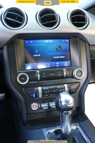 Photo of 2021 White Ford Mustang
