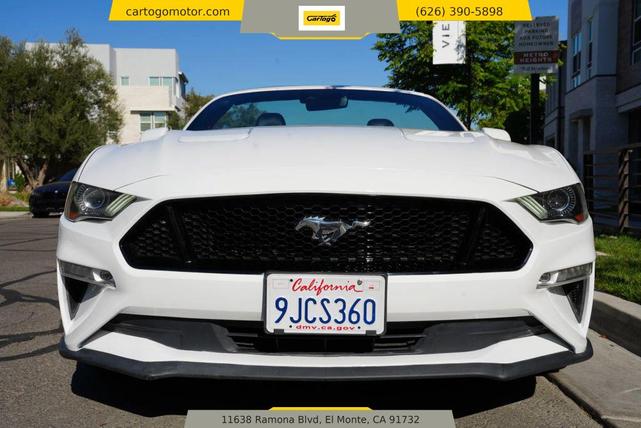 Photo of 2021 White Ford Mustang