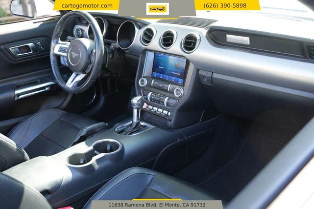 Photo of 2021 White Ford Mustang