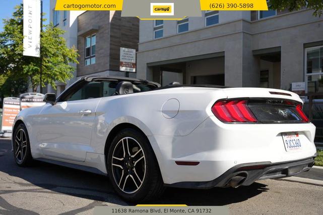 Photo of 2021 White Ford Mustang