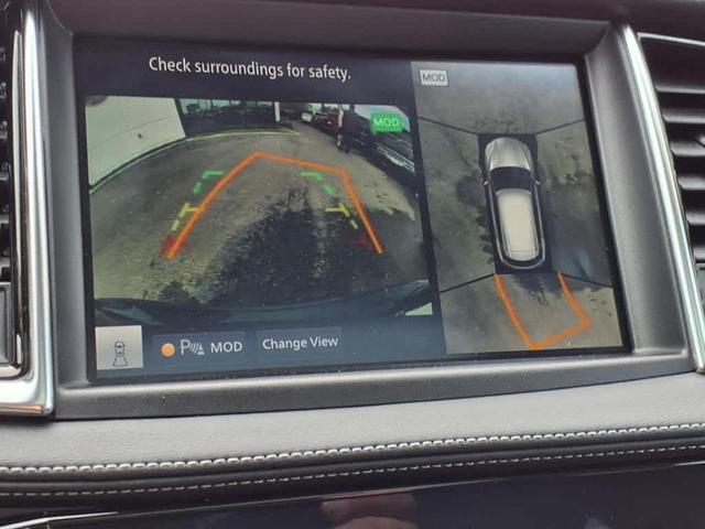 Photo of 2022 Black Obsidian INFINITI QX50