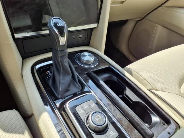 Photo of 2024 Hermosa Blue INFINITI QX80
