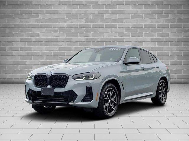2023 BMW X4