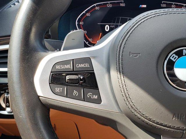 Photo of 2023 Alpine White BMW 540