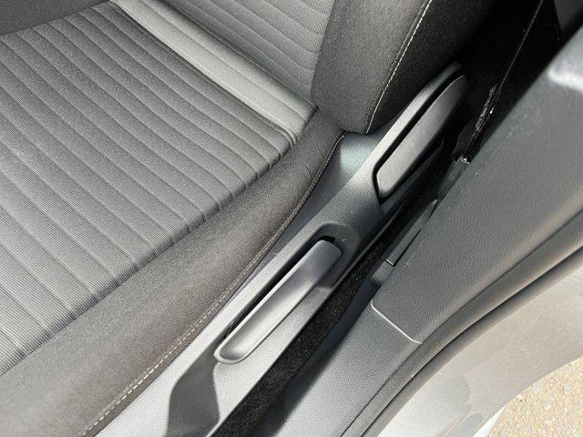 Photo of 2024 Pyrite Silver Metallic Volkswagen Jetta