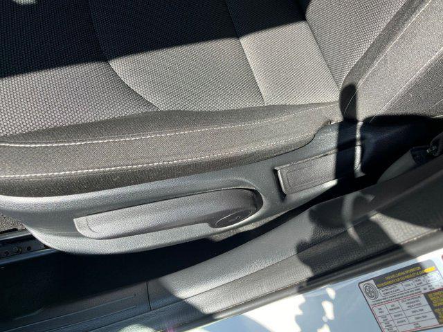 Photo of 2024 Snow White Pearl Kia Forte