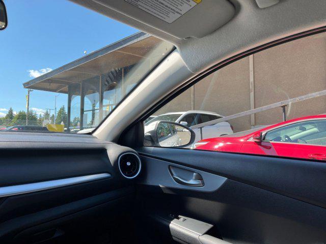 Photo of 2024 Snow White Pearl Kia Forte