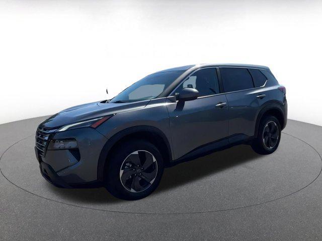 Photo of 2024 Gun Metallic Nissan Rogue