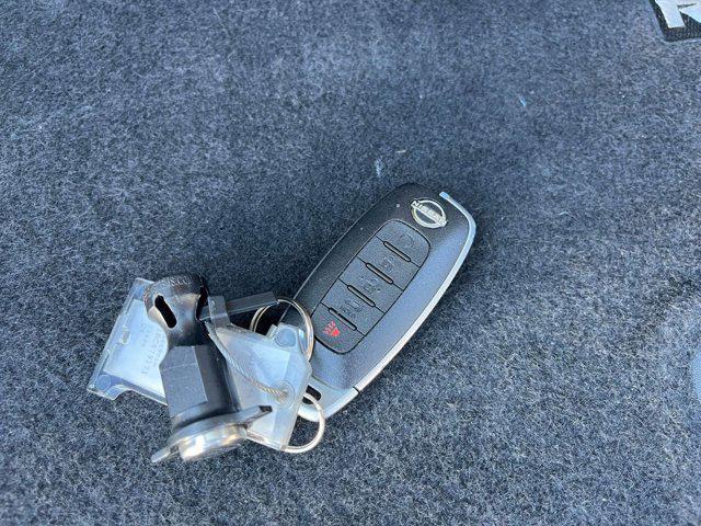 Photo of 2024 Gun Metallic Nissan Rogue