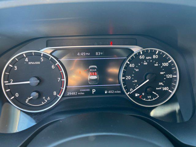 Photo of 2024 Super Black Nissan Rogue