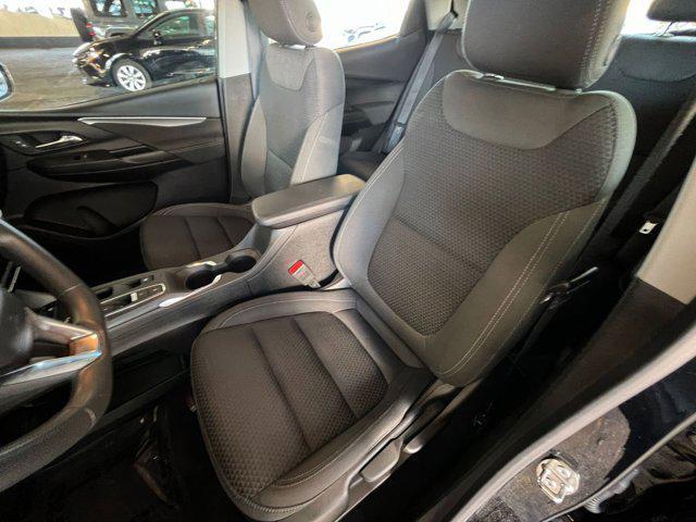 Photo of 2023 Mosaic Black Metallic Chevrolet Bolt EV