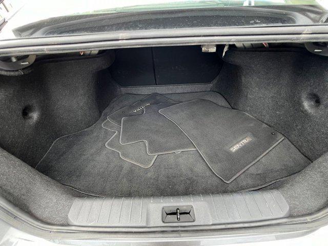 Photo of 2024 Gun Metallic Nissan Sentra