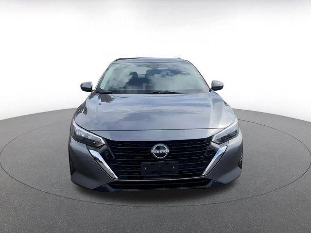 Photo of 2024 Gun Metallic Nissan Sentra