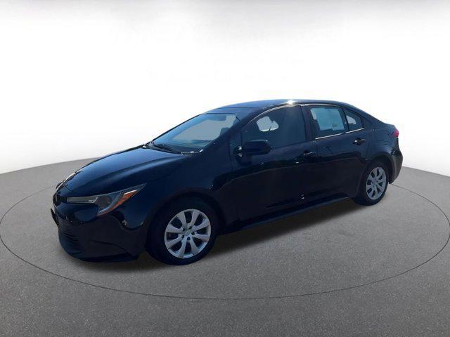 Photo of 2024 Midnight Black Metallic Toyota Corolla