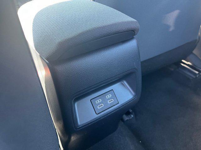 Photo of 2024 Midnight Black Metallic Toyota Corolla