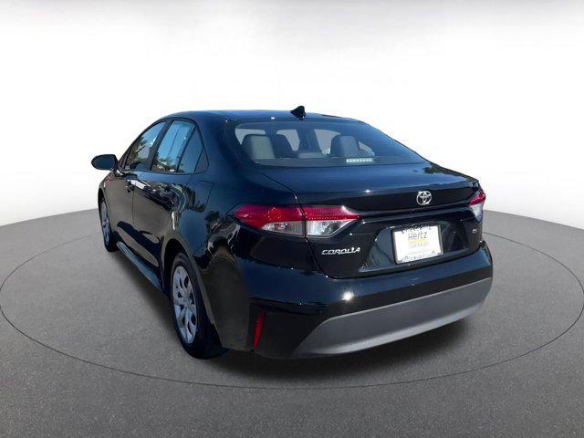 Photo of 2024 Midnight Black Metallic Toyota Corolla