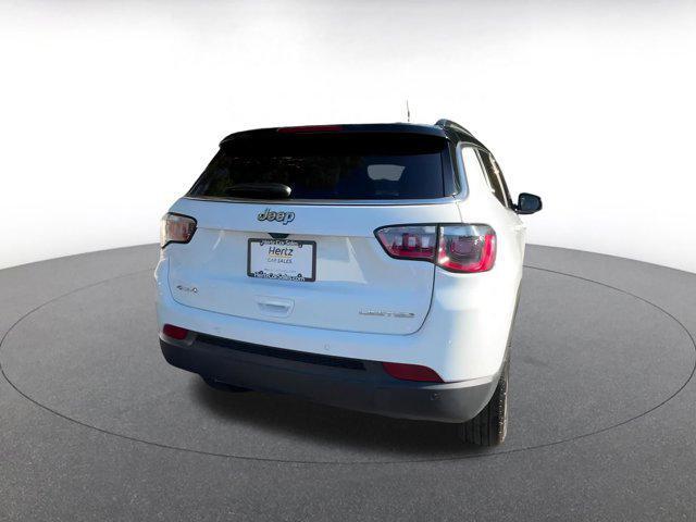 Photo of 2025 Bright White Clearcoat Jeep Compass