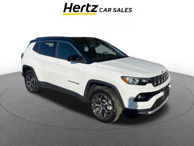 Photo of 2025 Bright White Clearcoat Jeep Compass