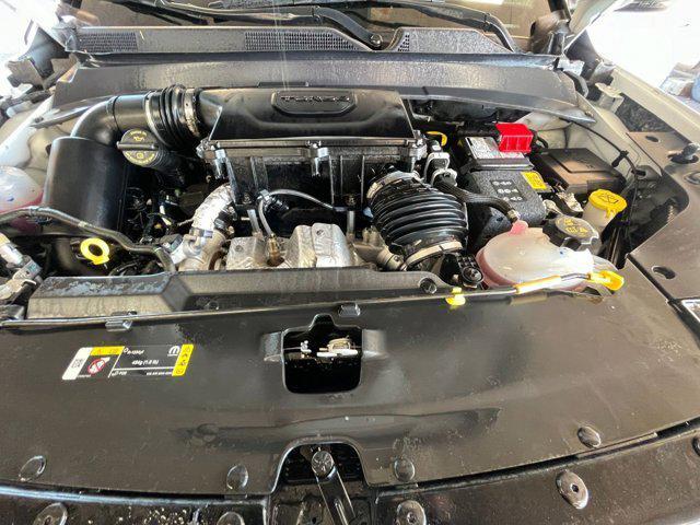 Photo of 2025 Bright White Clearcoat Jeep Compass