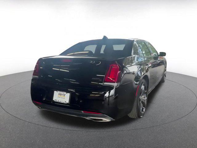 Photo of 2022 Gloss Black Chrysler 300