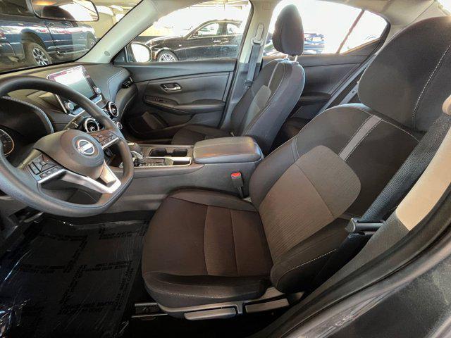 Photo of 2024 Gun Metallic Nissan Sentra