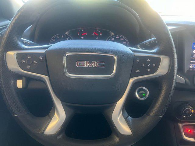 Photo of 2024 Summit White GMC Terrain