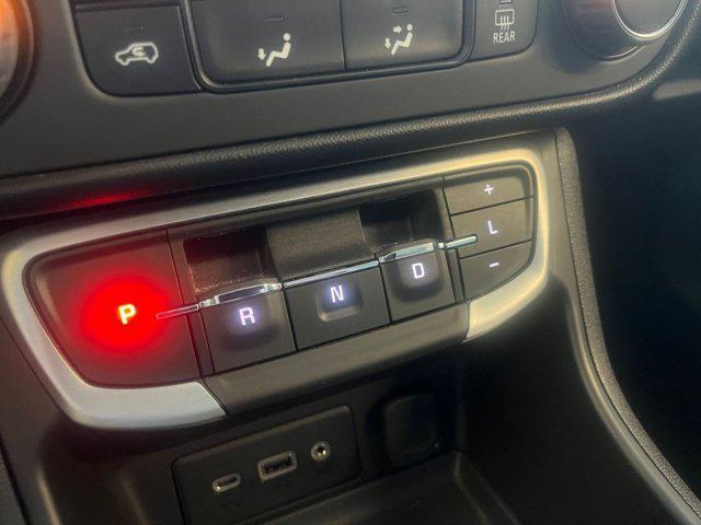Photo of 2024 Summit White GMC Terrain