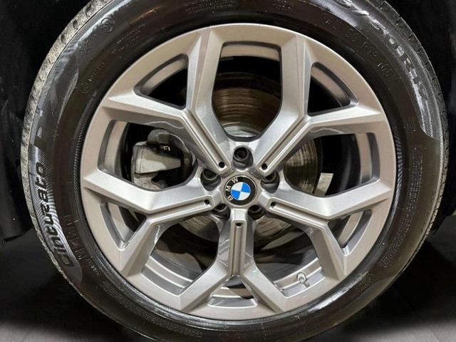 Photo of 2022 Jet Black BMW X3