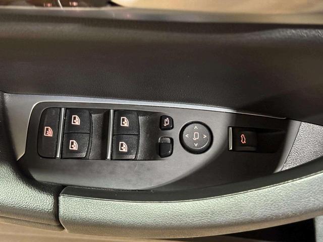 Photo of 2022 Jet Black BMW X3