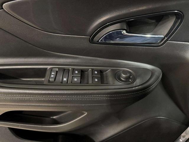 Photo of 2019 Satin Steel Gray Metallic Buick Encore
