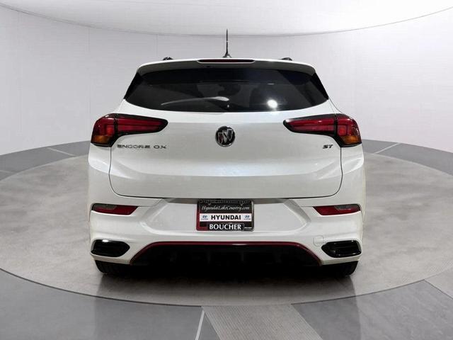Photo of 2020 White Frost Tri-Coat Buick Encore GX