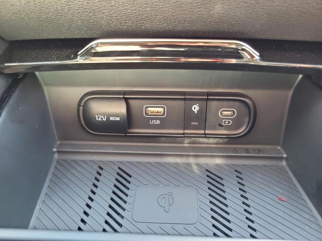 Photo of 2025 Gravity Gray Kia Sportage Hybrid