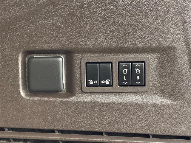 Photo of 2021 Shadow Gray Metallic Chevrolet Tahoe