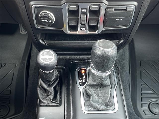 Photo of 2021 Black Clearcoat Jeep Wrangler Unlimited