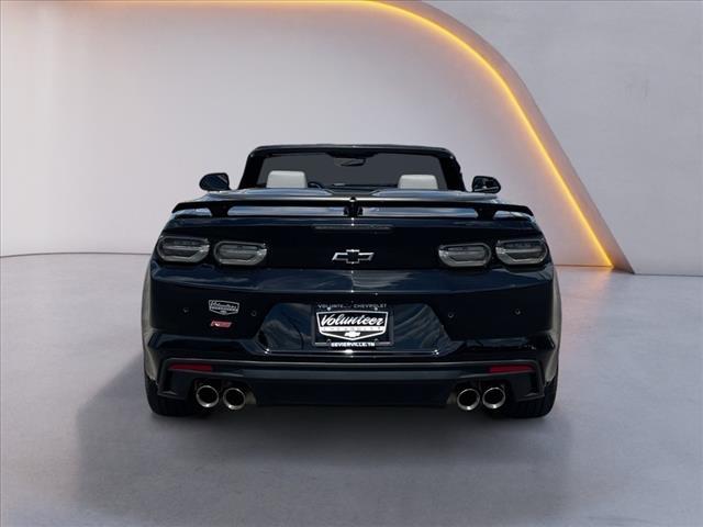 Photo of 2022 Black Chevrolet Camaro