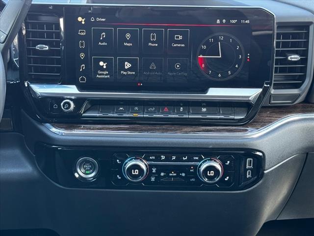 Photo of 2024 Summit White GMC Sierra 1500